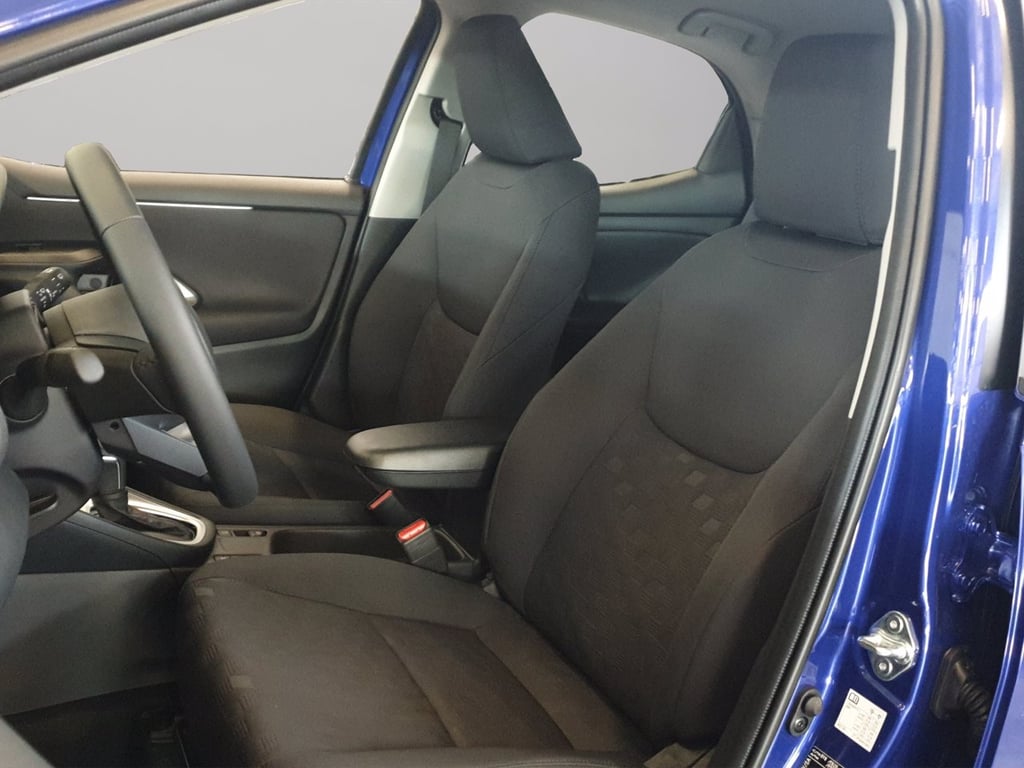 TOYOTA Yaris 1.5h 115 yaris