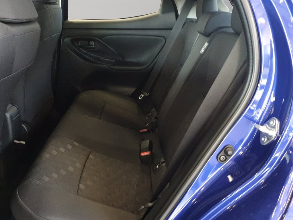 TOYOTA Yaris 1.5h 115 yaris