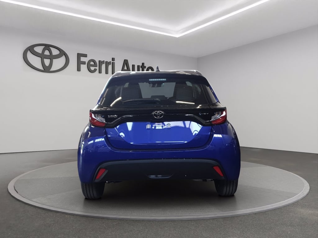TOYOTA Yaris 1.5h 115 yaris