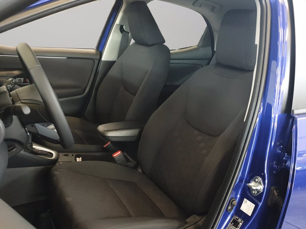TOYOTA Yaris 1.5h 115 yaris