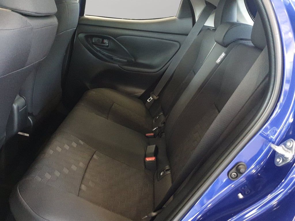 TOYOTA Yaris 1.5h 115 yaris