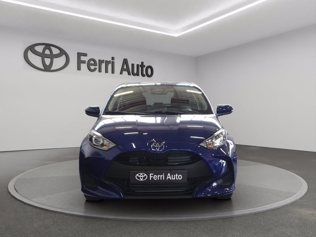 TOYOTA Yaris 1.5h 115 yaris