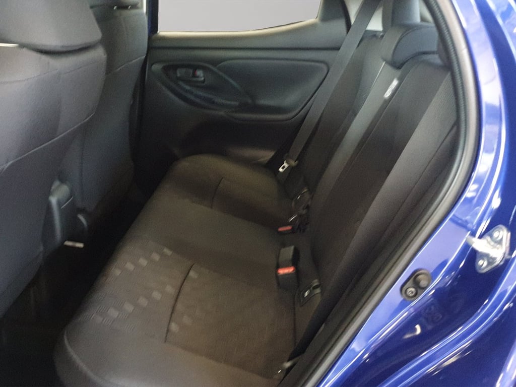 TOYOTA Yaris 1.5h 115 yaris