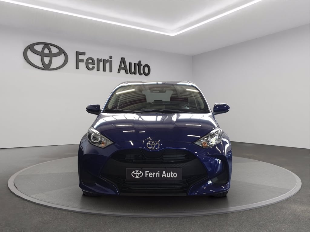 TOYOTA Yaris 1.5h 115 yaris