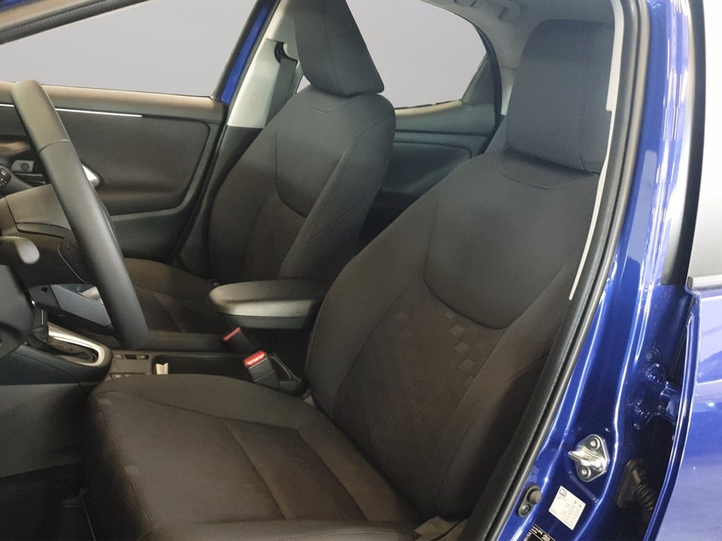 TOYOTA Yaris 1.5h 115 yaris