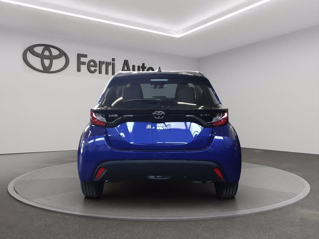 TOYOTA Yaris 1.5h 115 yaris