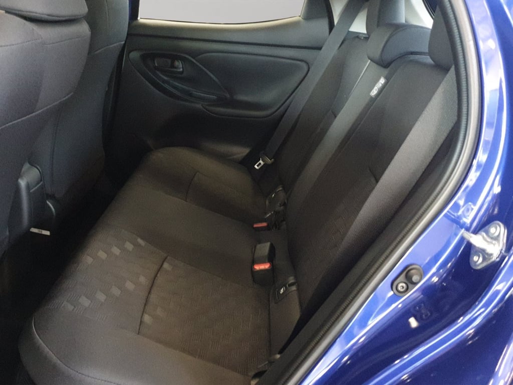 TOYOTA Yaris 1.5h 115 yaris