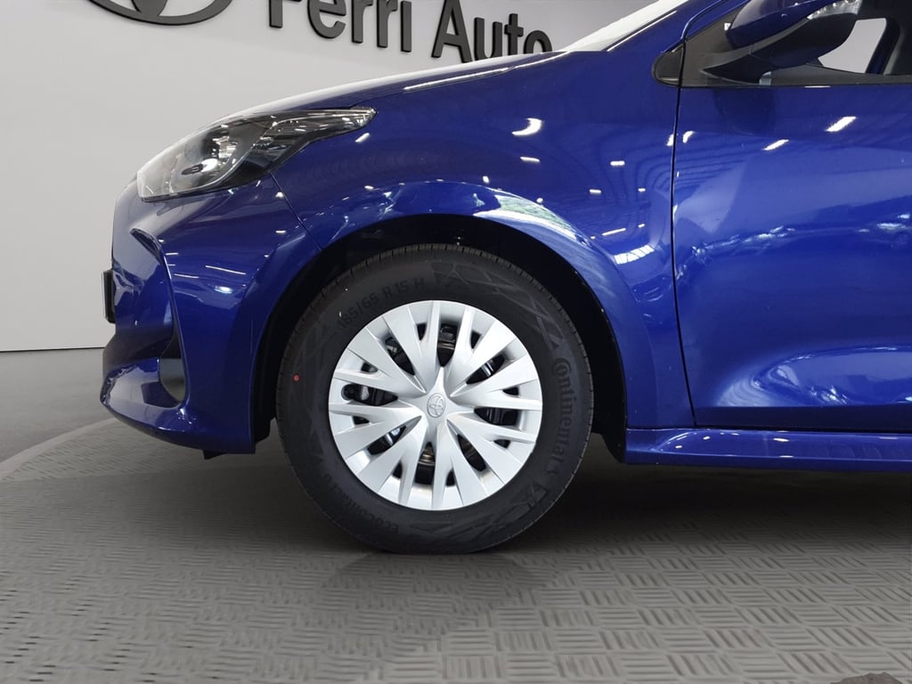 TOYOTA Yaris 1.5h 115 yaris