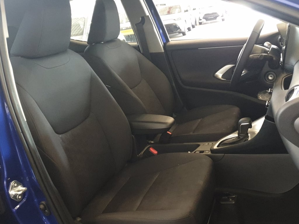 TOYOTA Yaris 1.5h 115 yaris