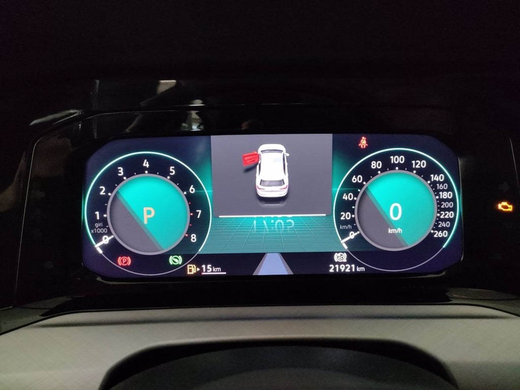 VOLKSWAGEN Golf 1.0 etsi evo life 110cv dsg