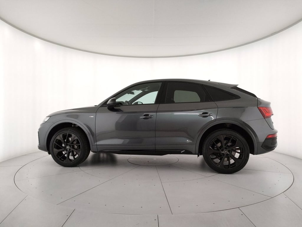 AUDI Q5 sportback 45 2.0 tfsi mhev 12v identity black quattro s-tronic