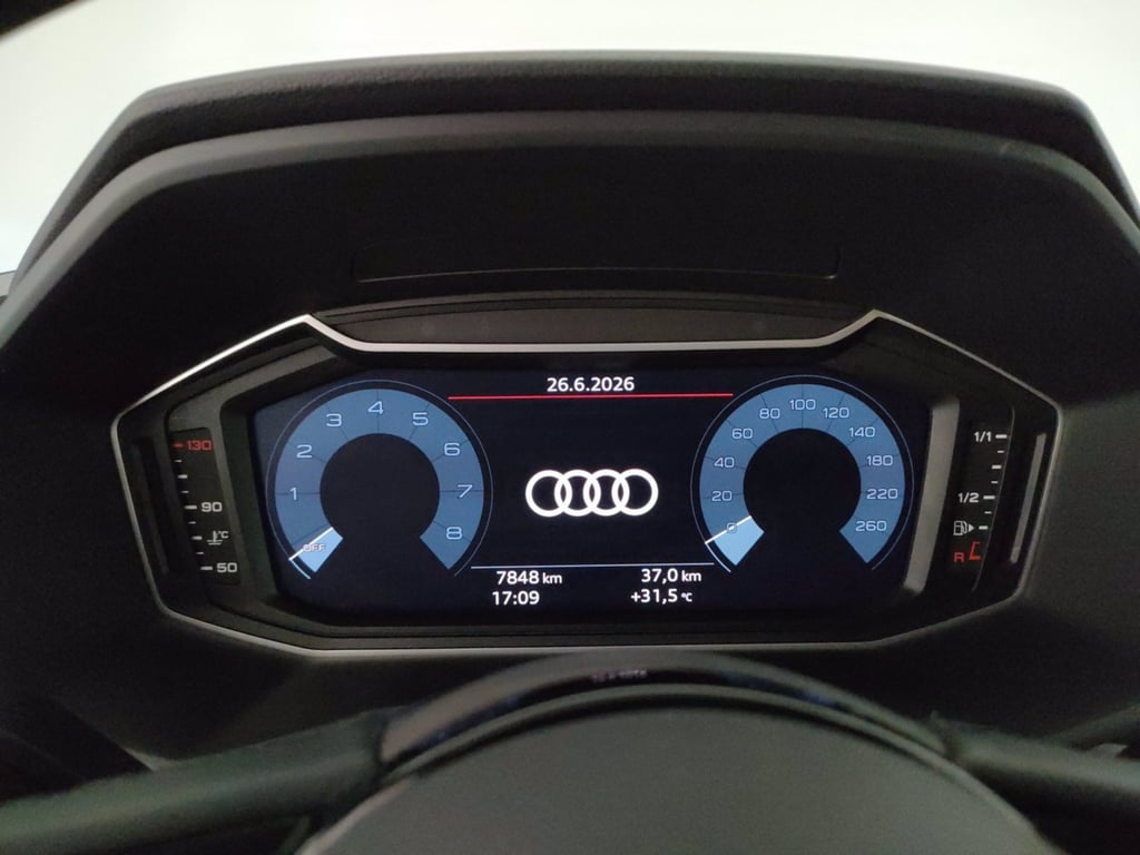 AUDI A1 allstreet 30 1.0 tfsi identity contrast 116cv s tronic