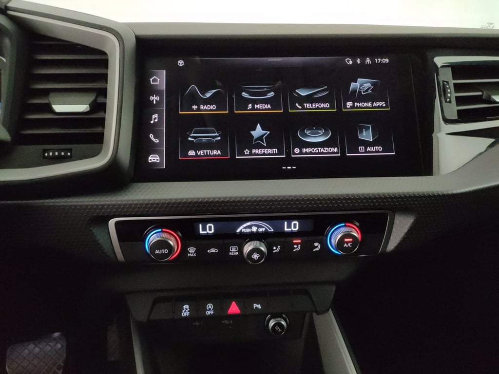 AUDI A1 allstreet 30 1.0 tfsi identity contrast 116cv s tronic