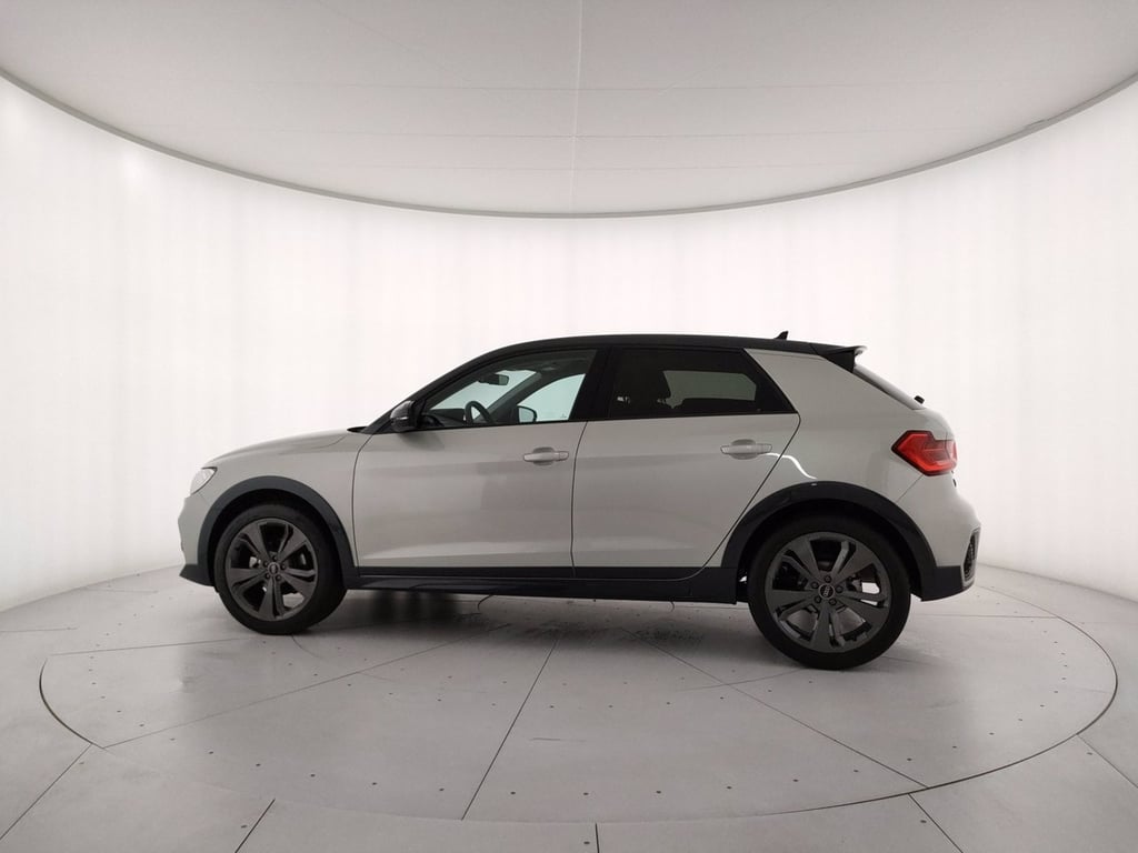 AUDI A1 allstreet 30 1.0 tfsi identity contrast 116cv s tronic