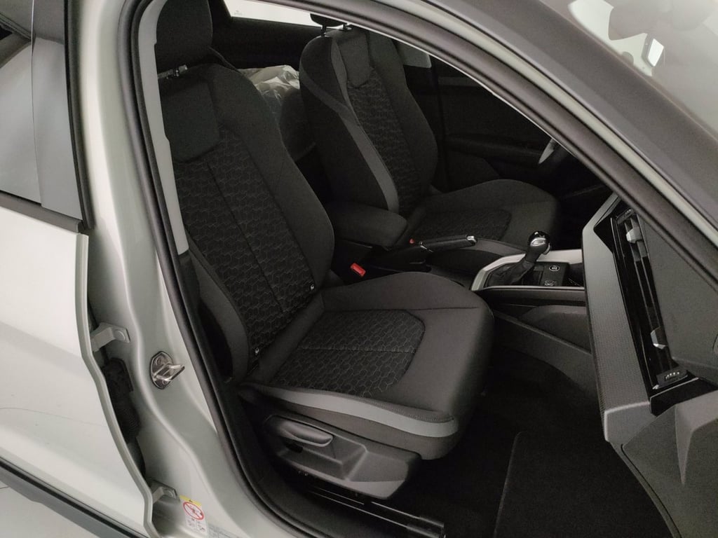 AUDI A1 allstreet 30 1.0 tfsi identity contrast 116cv s tronic