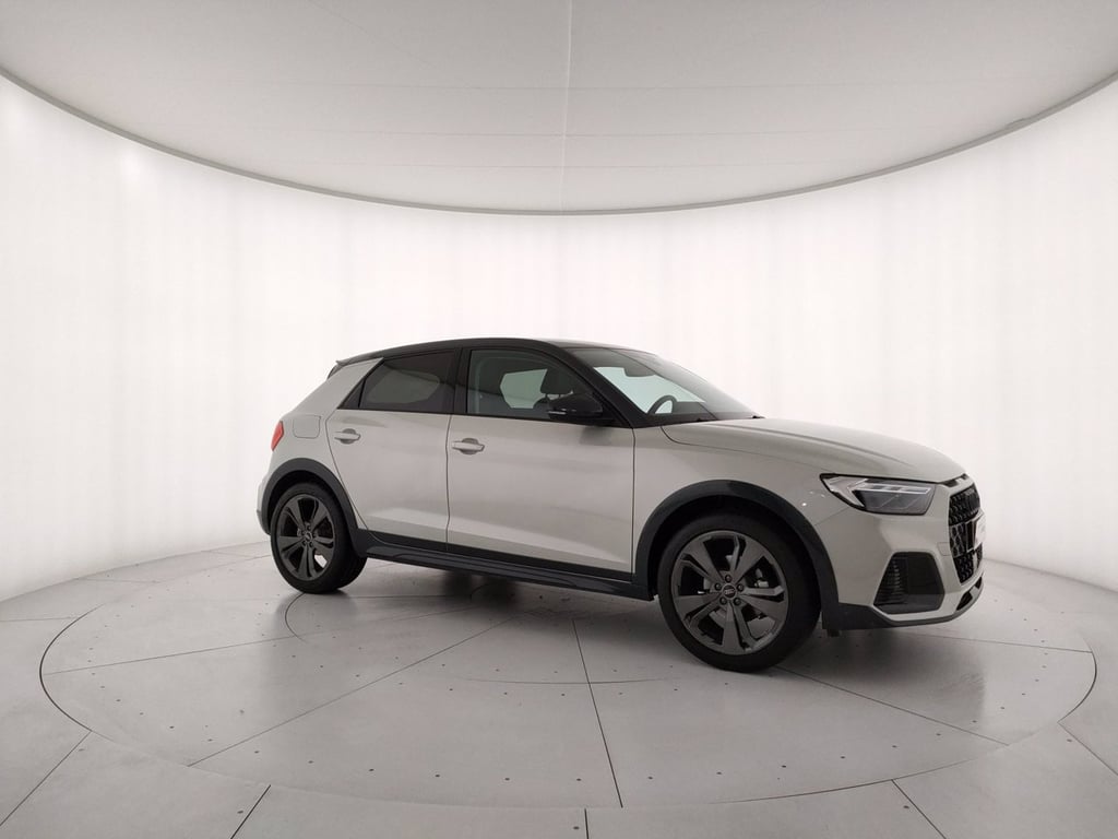 AUDI A1 allstreet 30 1.0 tfsi identity contrast 116cv s tronic