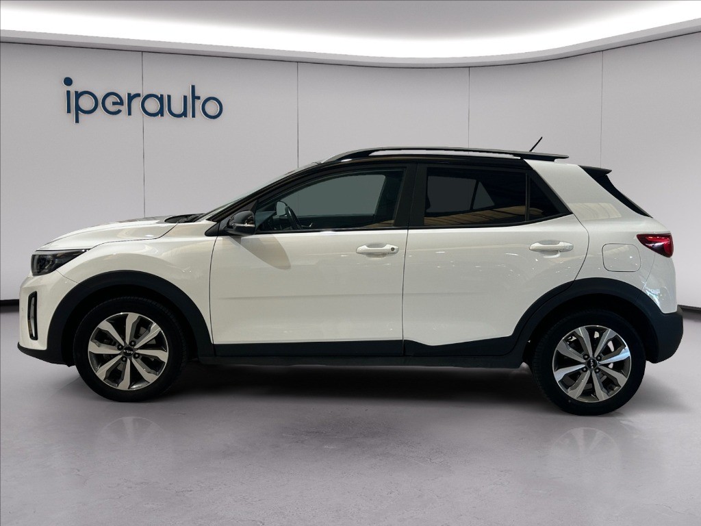 KIA Stonic 1.2 dpi style s/design pack 84cv