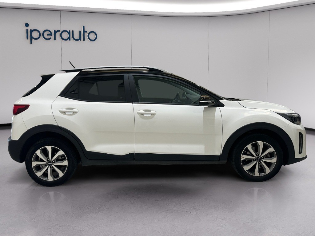 KIA Stonic 1.2 dpi style s/design pack 84cv
