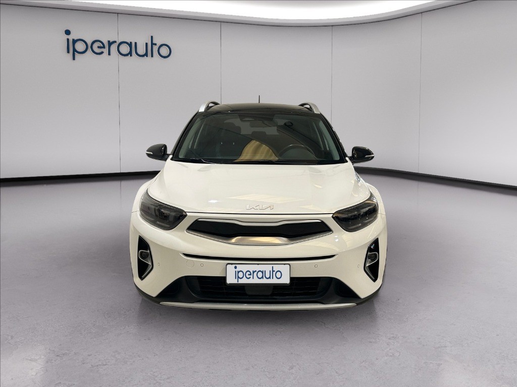 KIA Stonic 1.2 dpi style s/design pack 84cv