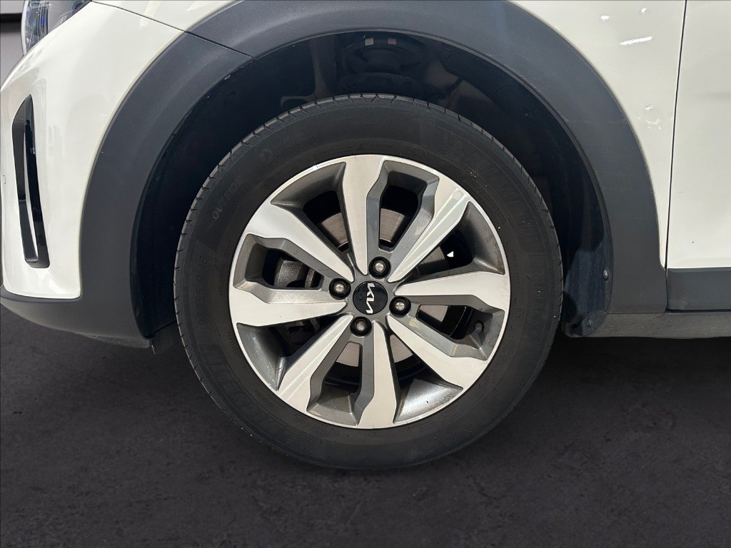KIA Stonic 1.2 dpi style s/design pack 84cv