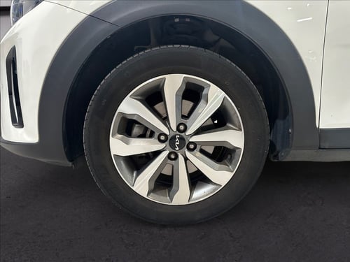 KIA Stonic 1.2 dpi style s/design pack 84cv