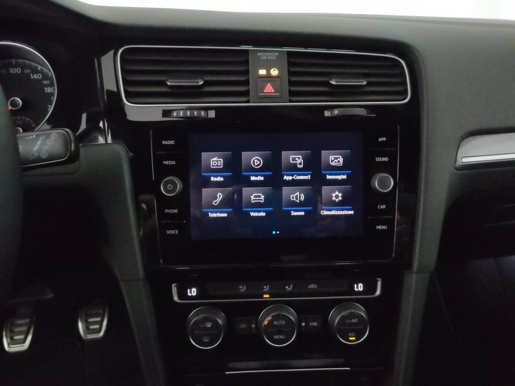 VOLKSWAGEN Golf 5p 1.5 tsi sport 150cv