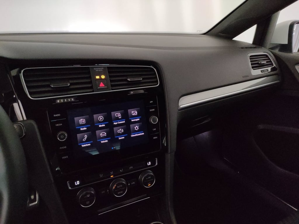 VOLKSWAGEN Golf 5p 1.5 tsi sport 150cv