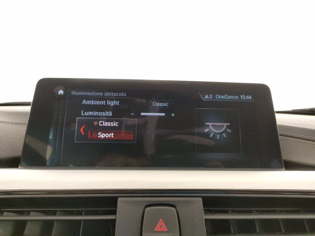 BMW 330e luxury auto