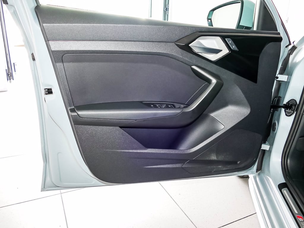 AUDI A1 sportback 30 1.0 tfsi s line edition 110cv s-tronic