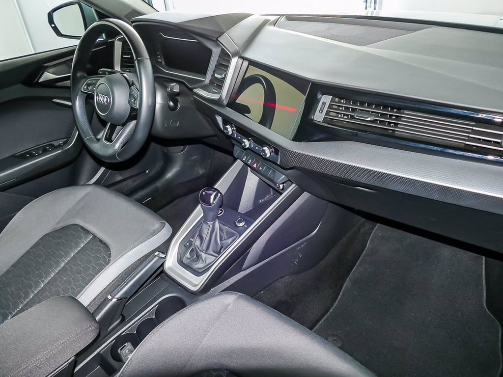 AUDI A1 sportback 30 1.0 tfsi s line edition 110cv s-tronic