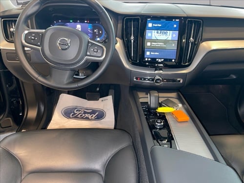 VOLVO Xc60 2.0 b4 core auto