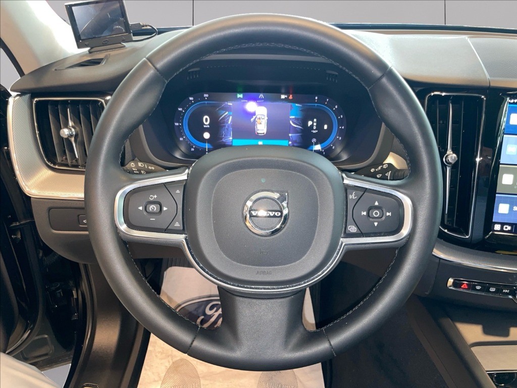 VOLVO Xc60 2.0 b4 core auto