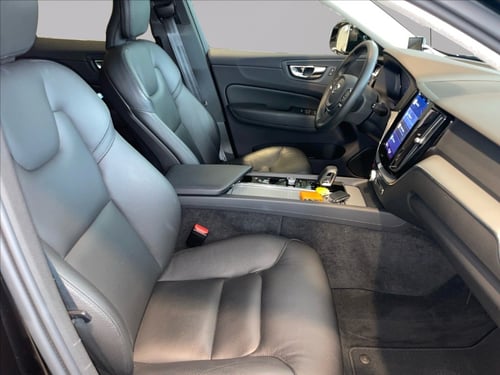 VOLVO Xc60 2.0 b4 core auto