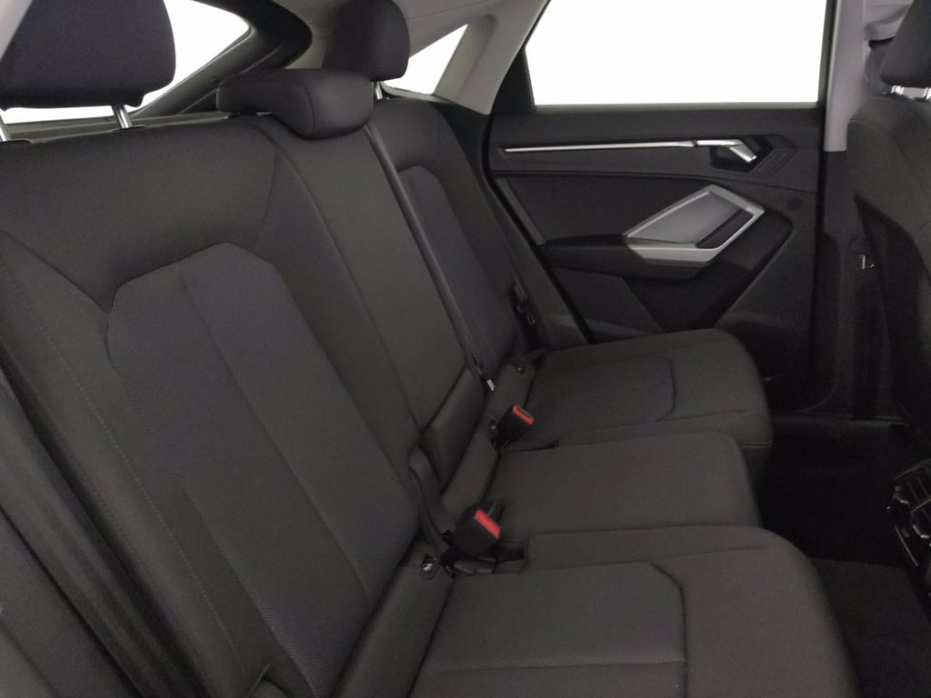 AUDI Q3 sportback 35 2.0 tdi business plus quattro s-tronic