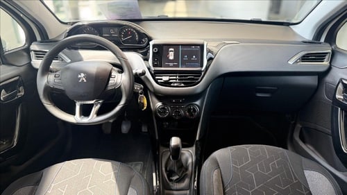 PEUGEOT 2008 1.2 puretech Active s&s 82cv PARI AL NUOVO