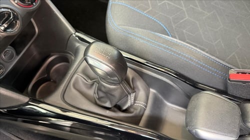 PEUGEOT 2008 1.2 puretech Active s&s 82cv PARI AL NUOVO
