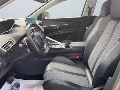 PEUGEOT 5008 1.6 bluehdi allure s&s 120cv 7p.ti eat6