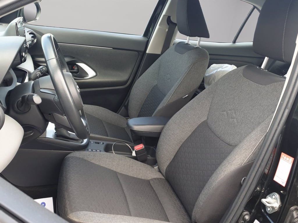 TOYOTA Yaris cross 1.5h business fwd 116cv e-cvt