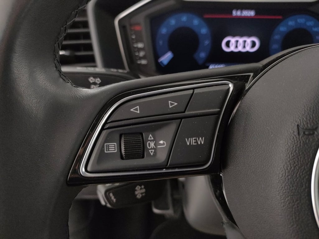 AUDI A1 sportback 25 1.0 tfsi admired my20