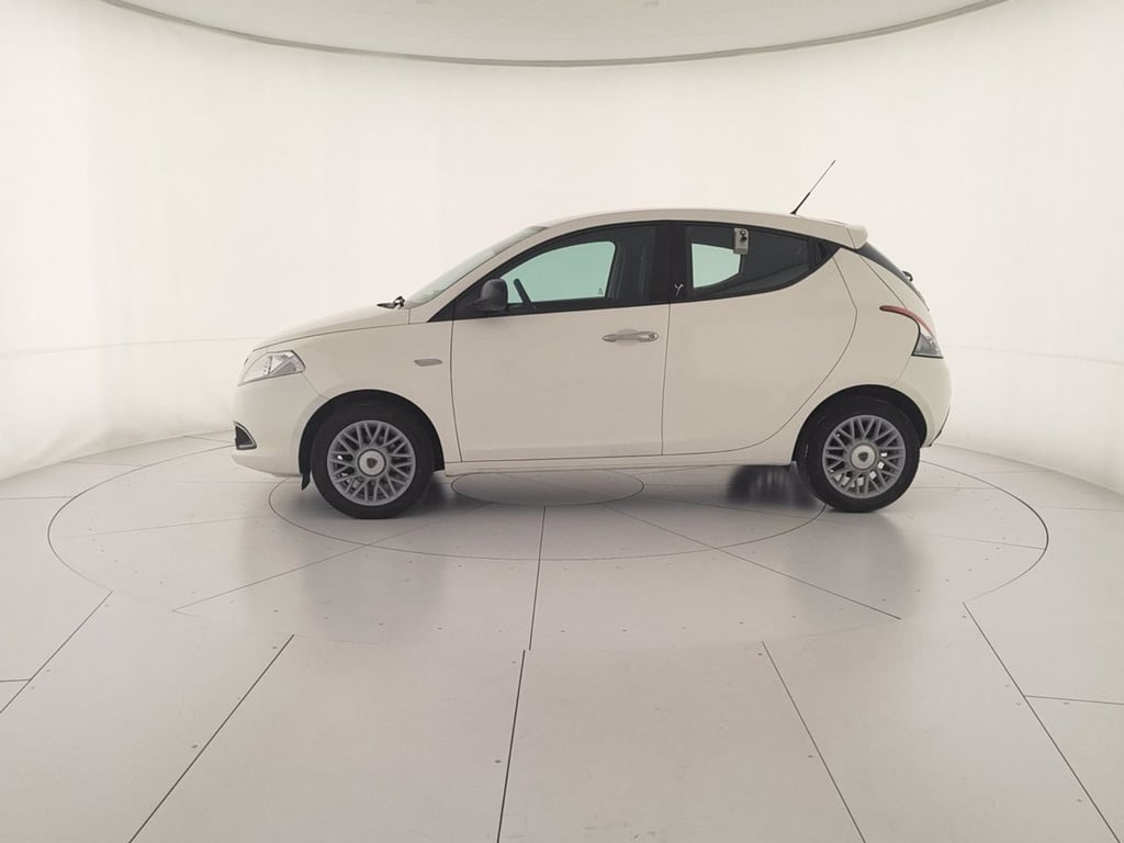 LANCIA Ypsilon 1.2 8v silver s&s 69cv e6