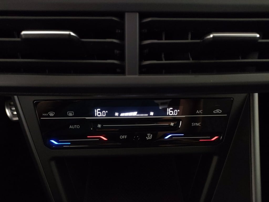 VOLKSWAGEN Polo 1.0 tsi r-line 95cv