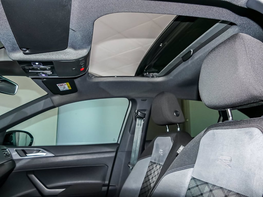 VOLKSWAGEN Taigo 1.5 tsi r-line 150cv dsg