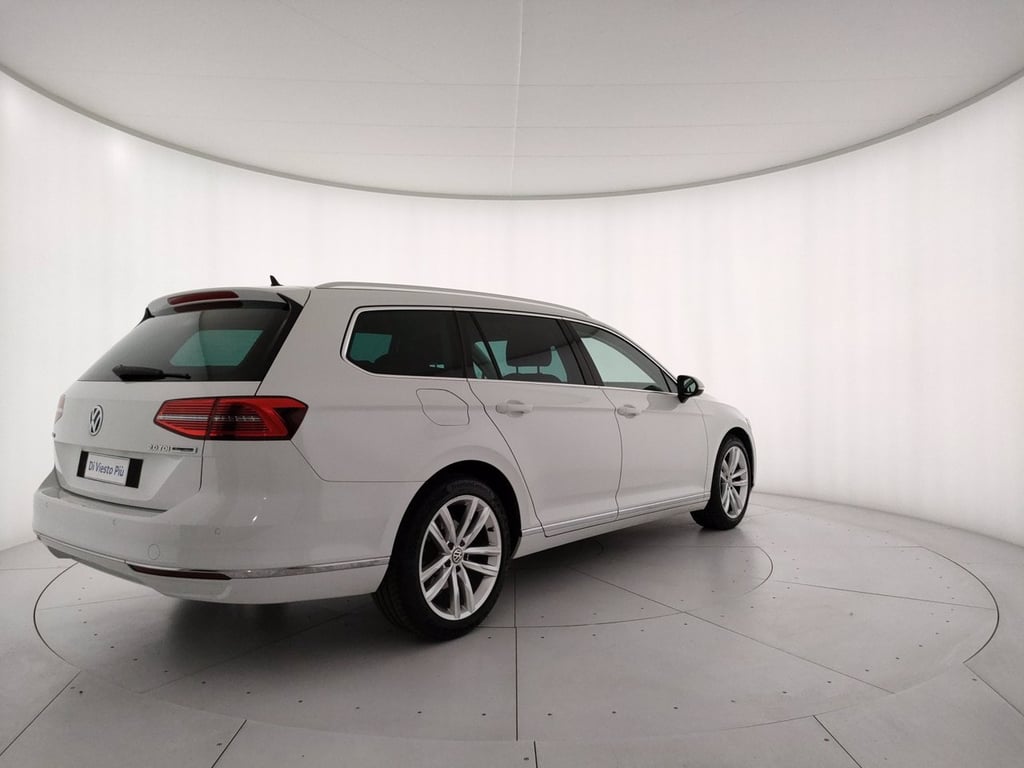 VOLKSWAGEN Passat berlina 2.0 tdi scr evo 150cv executive