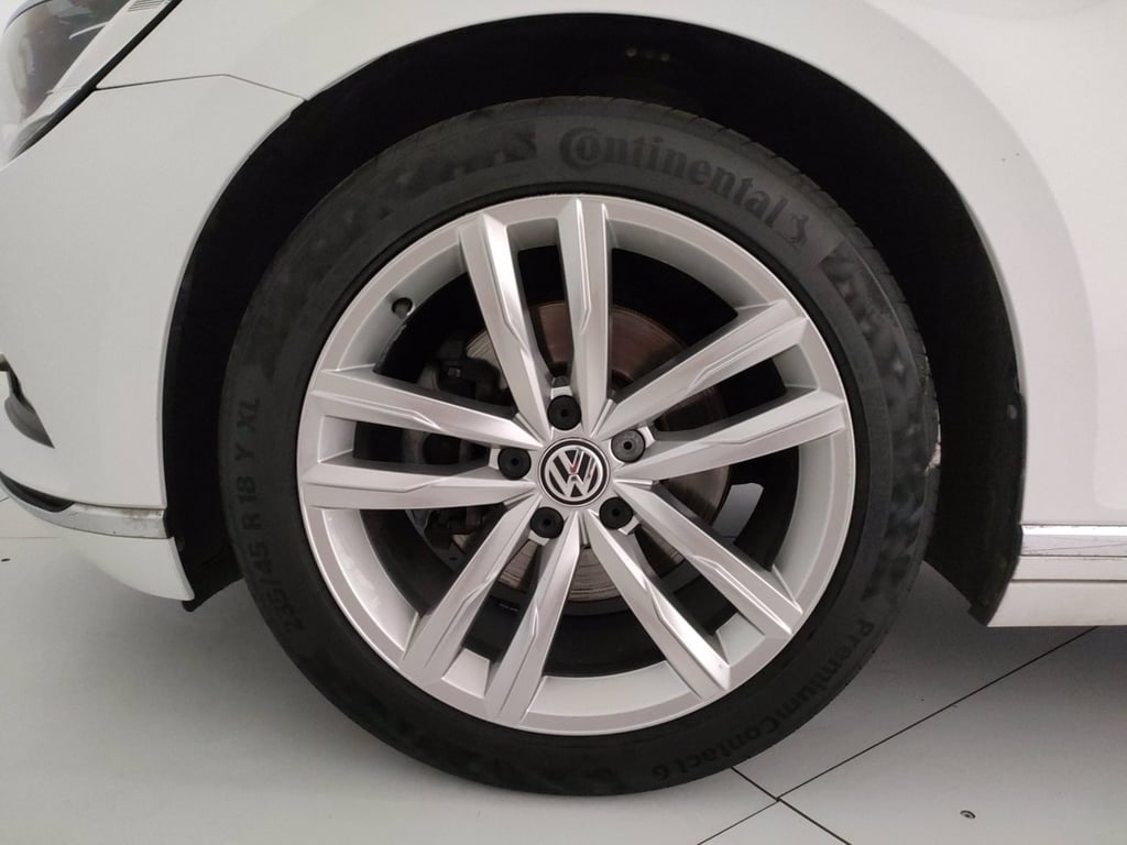 VOLKSWAGEN Passat berlina 2.0 tdi scr evo 150cv executive