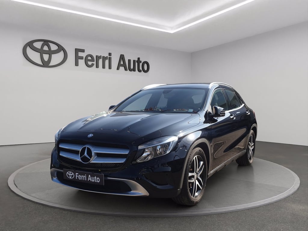 MERCEDES Gla 200 d (cdi) sport auto