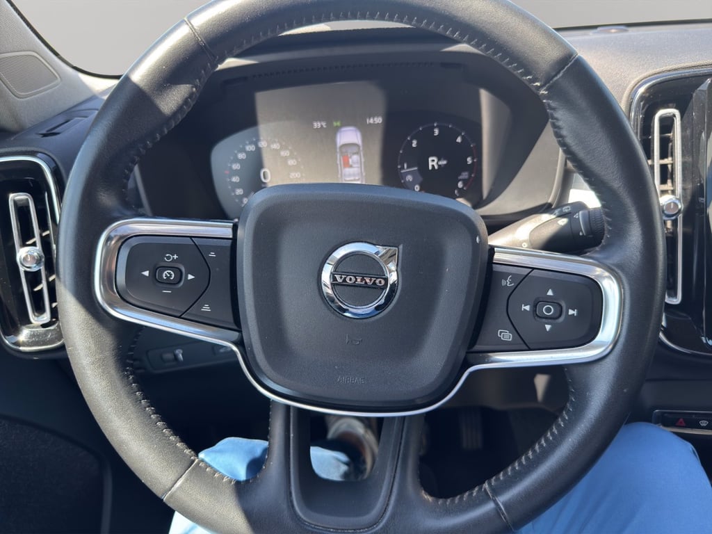 VOLVO Xc40 2.0 d3 momentum