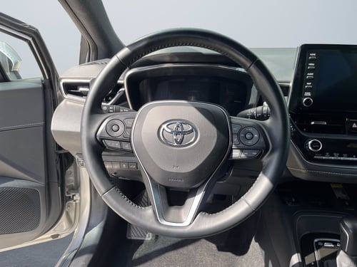 TOYOTA Corolla touring sports 1.8h style cvt