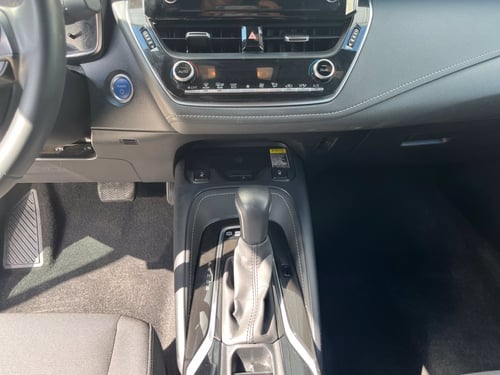 TOYOTA Corolla touring sports 1.8h style cvt