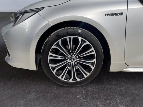 TOYOTA Corolla touring sports 1.8h style cvt