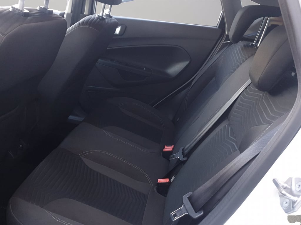 FORD Diesel Fiesta 2013 5p 1.5 tdci Titanium 75cv